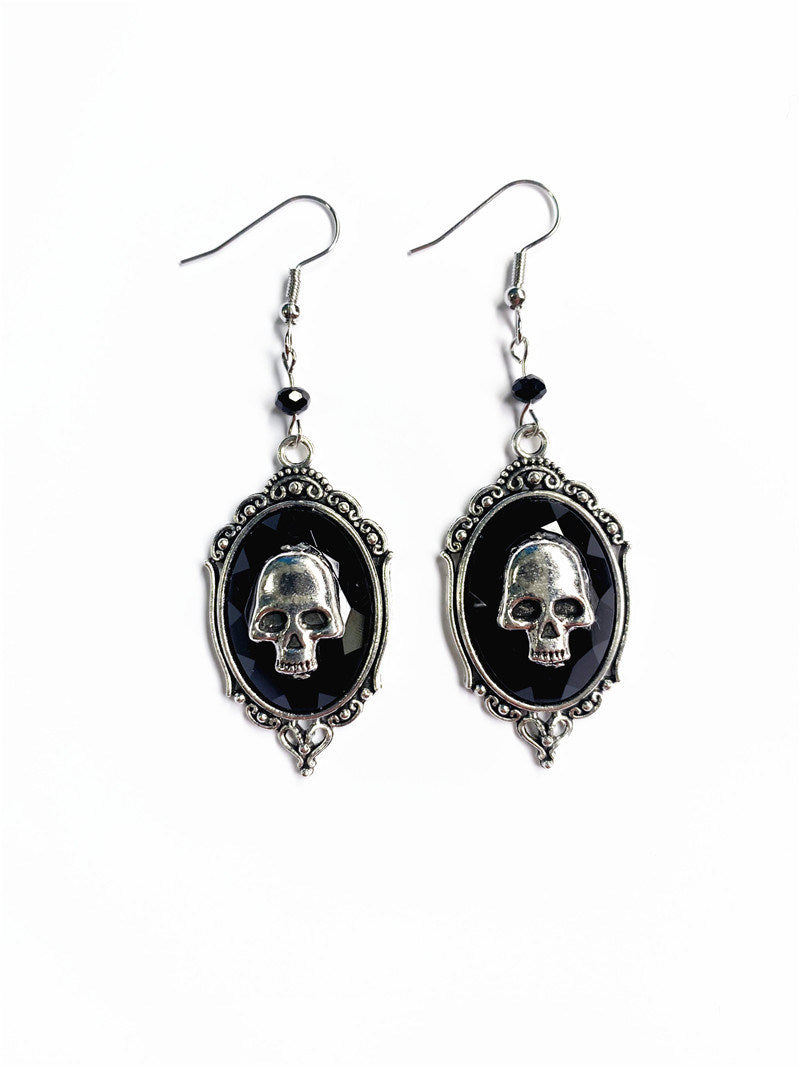 Punk Exaggerated Vintage Alloy Men's Earrings